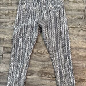Gray and White Patterned Lululemon Leggings